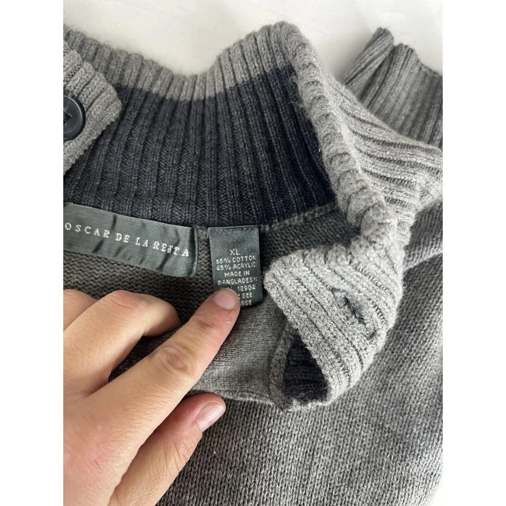 Oscar De La Renta Cardigan Sweater Mens Size XL Gray Stylish Knit Button Front C